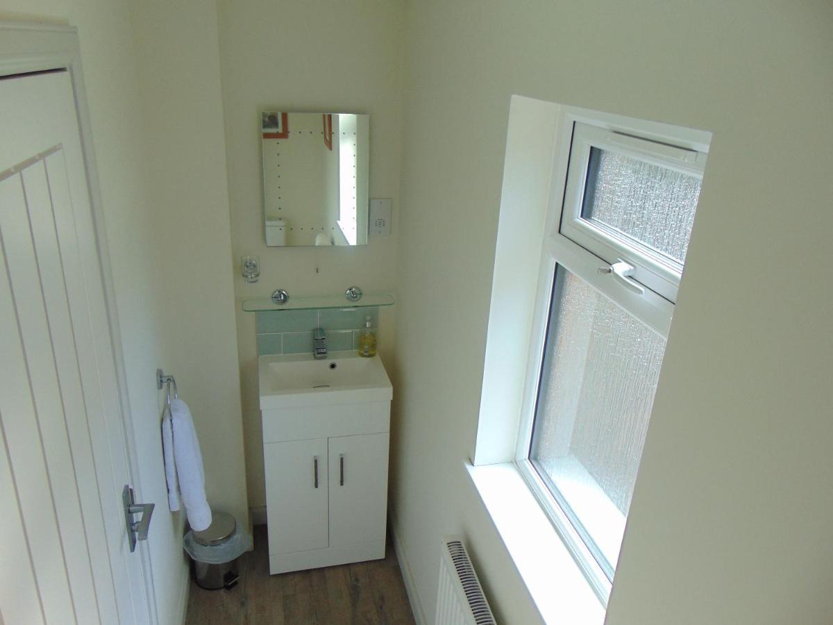 Dreamwood Cottage, Loch Lomond, Luxury Apartment. Глазгоу Екстериор снимка